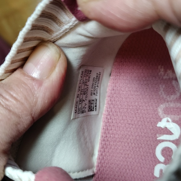 Adidas Pure Bounce running shoes pinks and white size 8.5 - Picture 12 of 12